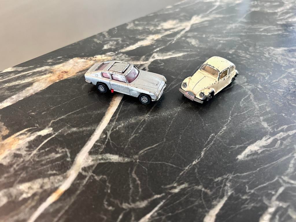 Corgi Aston DB 5 James Bond en Lesney VW 1500, Ophalen of Verzenden, Zo goed als nieuw, Auto