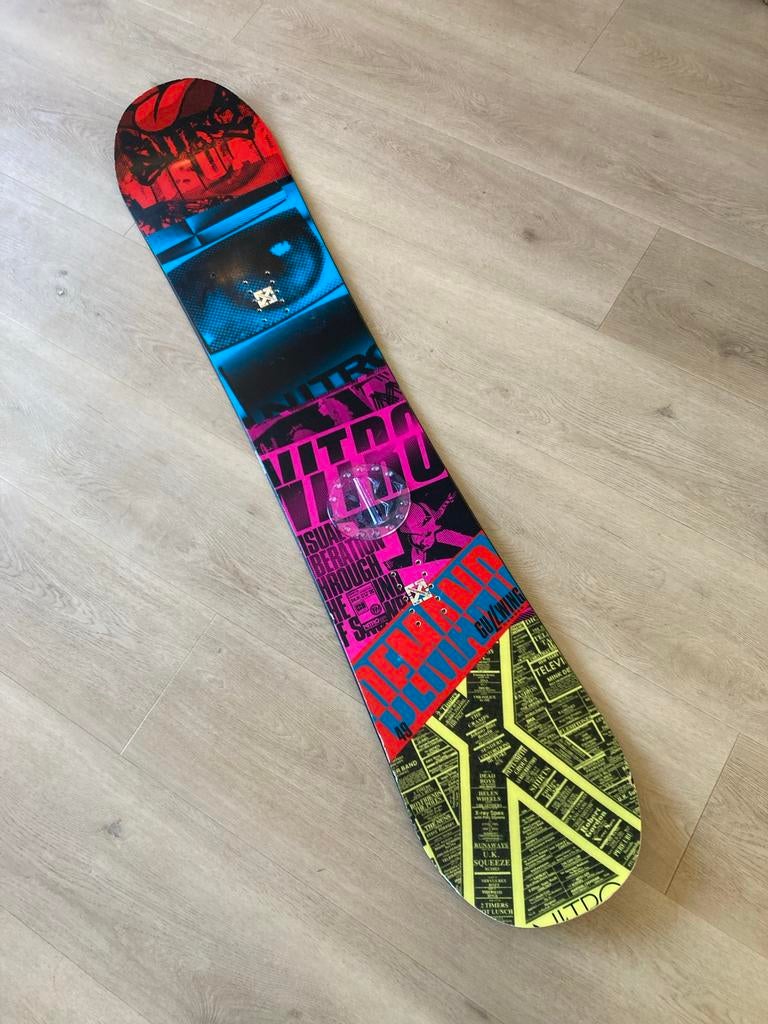 Snowboard Nitro Demand 2011 149, Sport en Fitness, Snowboarden, Ophalen, Gebruikt, Board