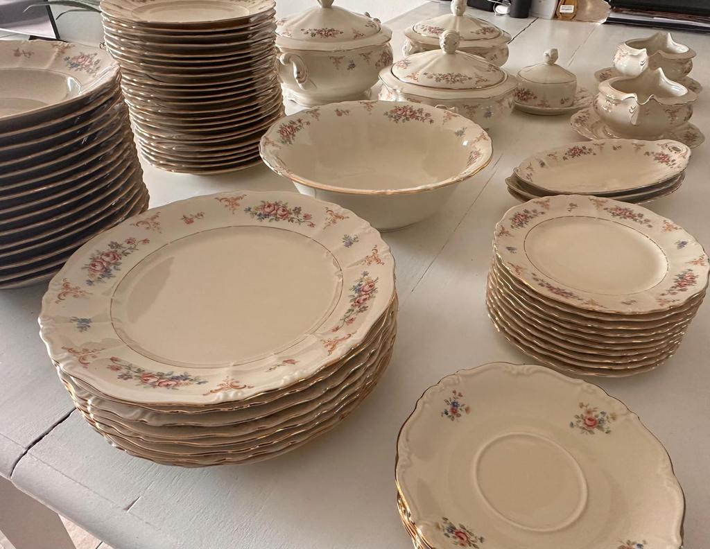 Serviesset Pirkenhammer met echte gouddecoratie, Ophalen