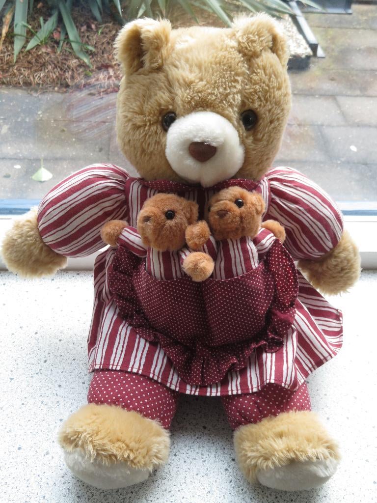 Vintage Beer met 2 beertjes merk Super Toys of Simba Toys, Ophalen of Verzenden, Zo goed als nieuw, Beer