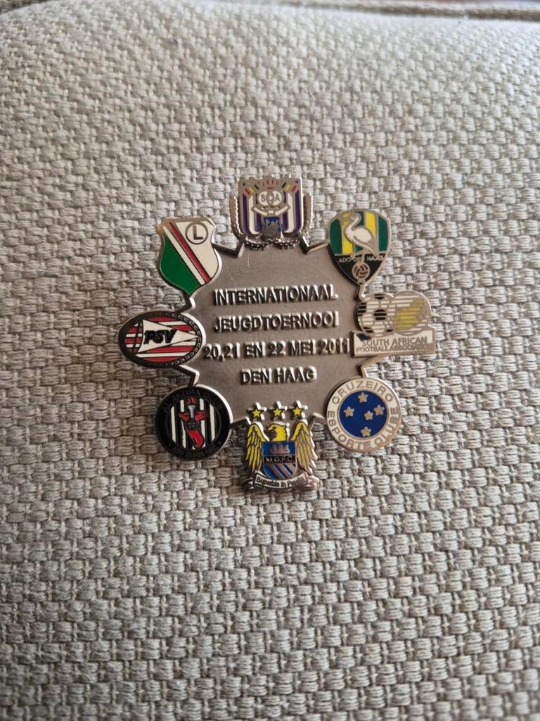 Pin Ado Den Haag, Ophalen of Verzenden, Nieuw, Overige binnenlandse clubs, Overige typen