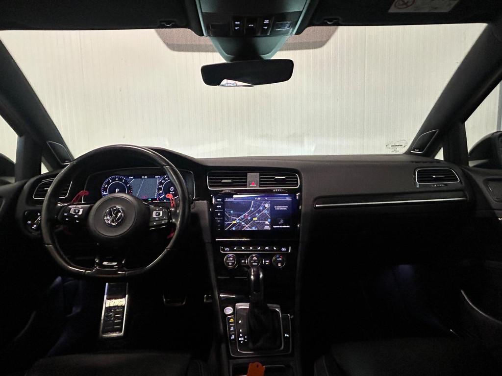 Volkswagen Golf 2.0 TSI 4Motion R | PANO | DYNAUDIO | REMUS, Automaat, Gebruikt, Euro 6, 1984 cc