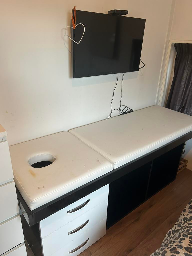 massagebank, Sport en Fitness, Gezondheidsproducten en Wellness, Ophalen, Zo goed als nieuw, Overige typen