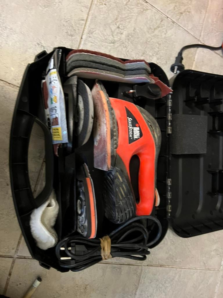 Black& Decker Schuurmachine, Ophalen of Verzenden, Zo goed als nieuw, Minder dan 600 watt, Vlakschuurmachine