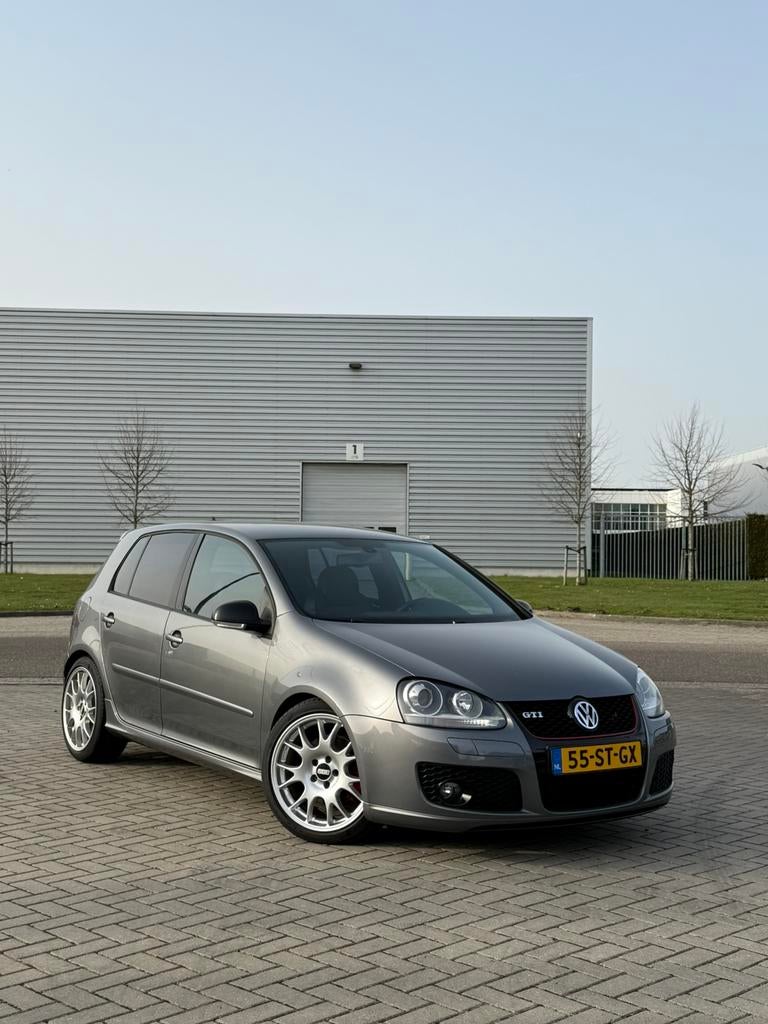 Volkswagen Golf 2.0 GTI 147KW 5D AUT 2006 Liefhebbers auto, Auto's, Zwart, 4 cilinders, 1984 cc, 75 €/maand