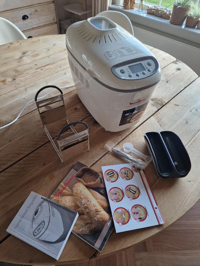 Moulinex Broodbakmachine, Witgoed en Apparatuur, Broodbakmachines, Met timer, Kijkvenster, Ophalen of Verzenden, Zo goed als nieuw