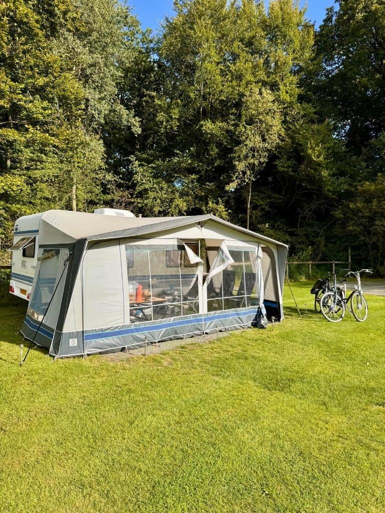 Walker caravan voortent PRIDE - 890cm omloopmaat, Caravans en Kamperen, Voortenten en Luifels, Gebruikt, Walker Campingstyle, Ophalen of Verzenden