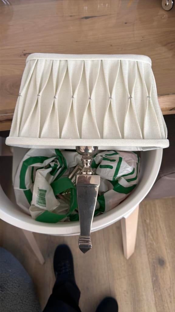 Wandlamp met stoffenkap, Ophalen, Zo goed als nieuw