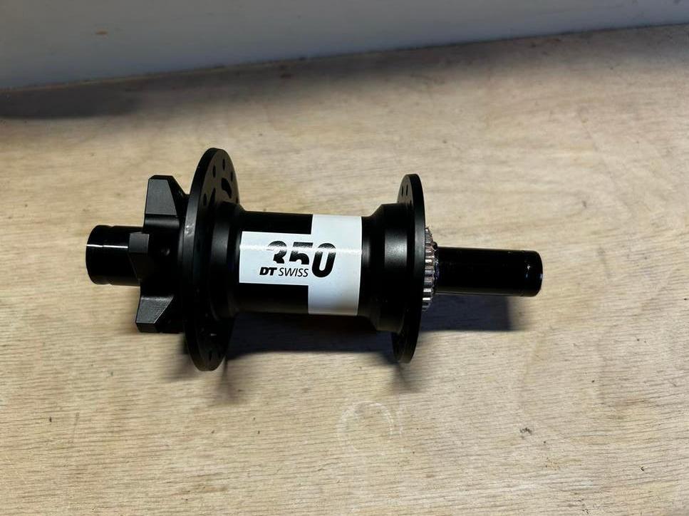 DT Swiss 350 achternaaf BOOST, Fietsen en Brommers, Fietsonderdelen, Ophalen of Verzenden, Nieuw, Mountainbike, Wiel