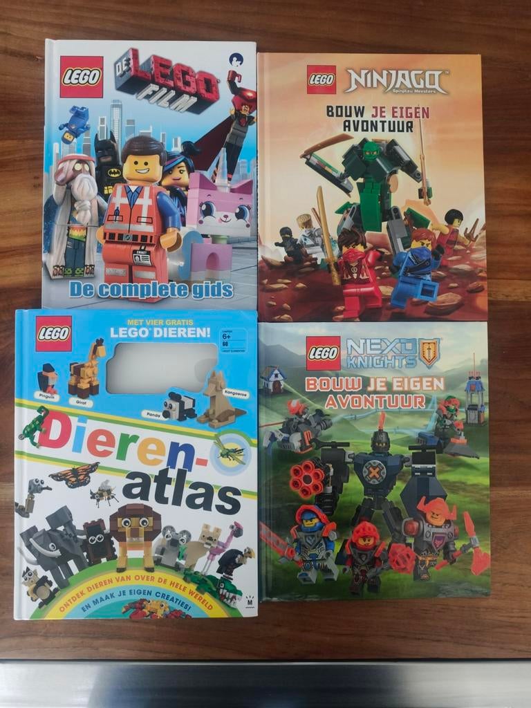 Lego Boekenpakket: Film, Ninjago, Nexo Knights & Dierenatlas, Ophalen of Verzenden, Gelezen, Diverse auteurs, Non-fictie