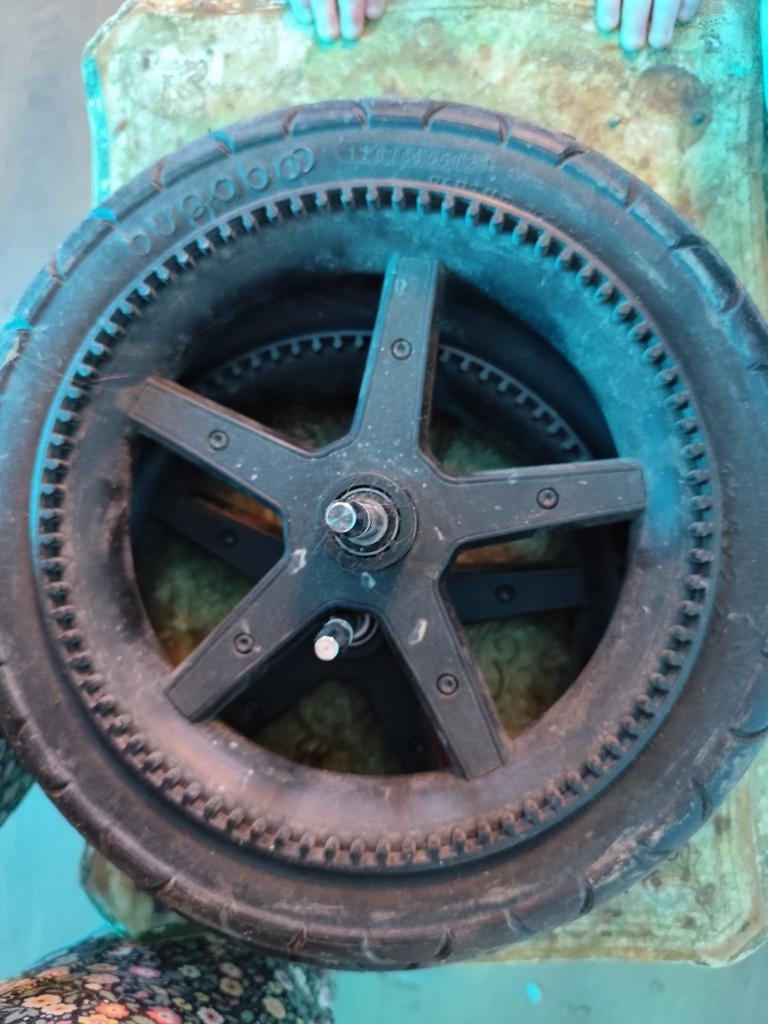 Bugaboo achterwielen, foam, dus raken niet lek. Cameleon, Ophalen, Zo goed als nieuw, Combiwagen, Bugaboo