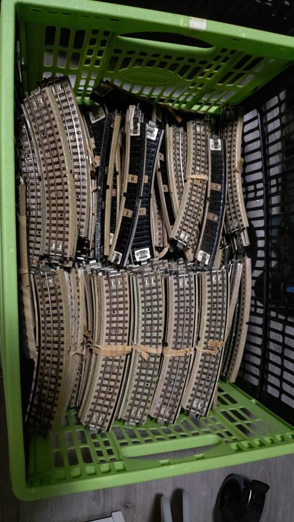 Mega partij Märklin 3600 rails, kruisingen en wissels., Hobby en Vrije tijd, Modeltreinen | H0, Ophalen, Wisselstroom, Gebruikt