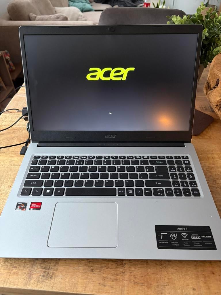 Acer Aspire 3 A315-43 incl laptoptas, Computers en Software, Windows Laptops, Ophalen, 2 tot 3 Ghz, 8 GB, Zo goed als nieuw