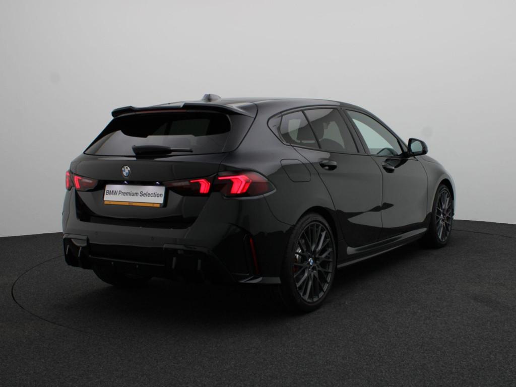 BMW 1 Serie 120 M Sportpakket Pro | Premium Pakket | Stuurwi, Stof, Met garantie (alle), Zwart, Bedrijf