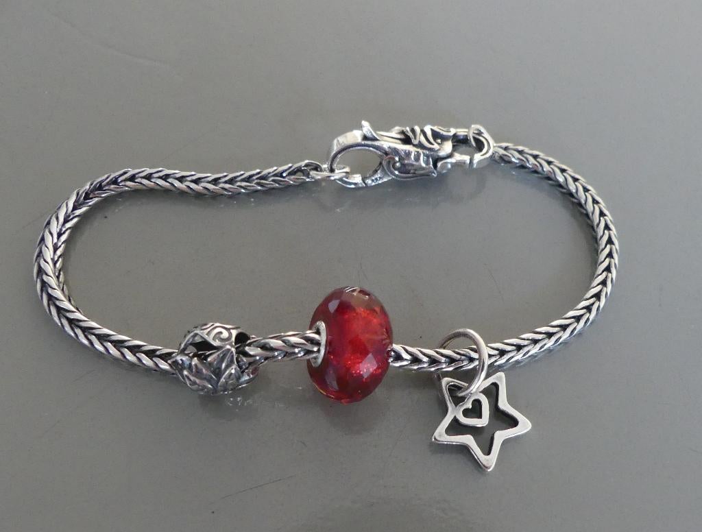 Trollbeads SLOT en BEDELS KERSTSTER **NIEUW**, samen €75,00, -, Verzenden, -, Zo goed als nieuw