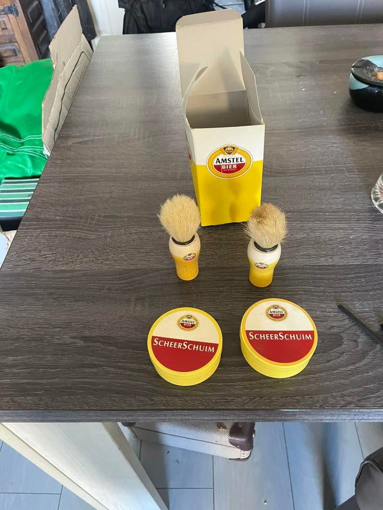 Scheerschuimset van amstel, Ophalen of Verzenden, Zo goed als nieuw, Amstel