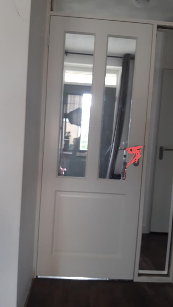 Binnendeur met glas gratis afhalen, Deurkozijn, Zo goed als nieuw, 150 tot 225 cm, Inclusief glas