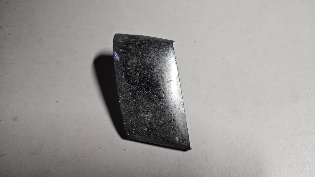 Voorbumper afdekkap chrome rechts  BMW 3-serie E30 Type 1 51, Auto-onderdelen, Gebruikt, -, Voor, Ophalen of Verzenden