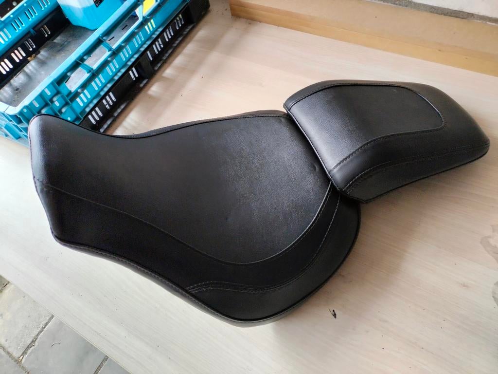 Harley Davidson zadel, echt nieuwstaat, nooit gebruikt., Motoren, Onderdelen | Harley-Davidson, Ophalen of Verzenden, Nieuw