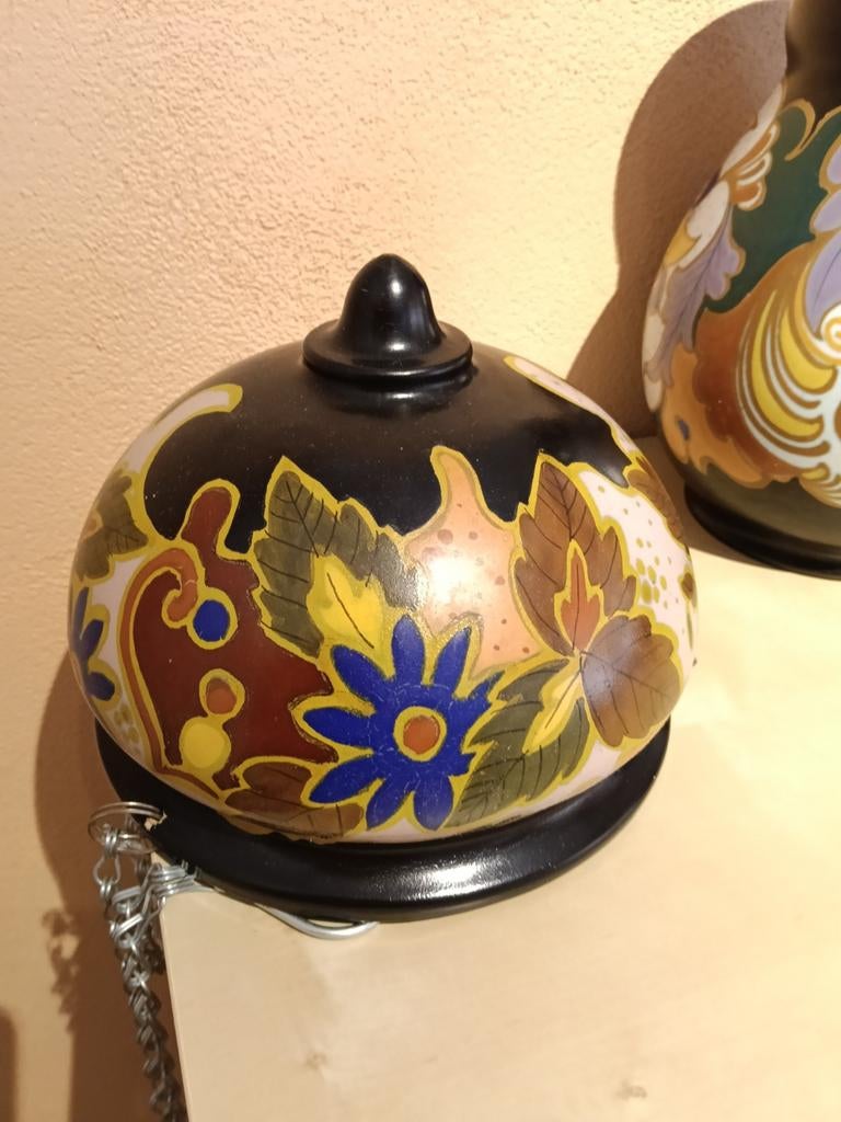 Plateel voorwerpen en Hollands aardewerk vaas., Ophalen