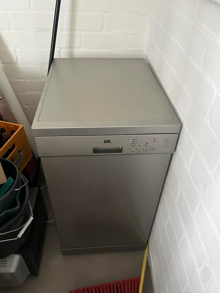 Goed werkende vaatwasser (45 cm breed), Witgoed en Apparatuur, Vaatwasmachines, Ophalen, Gebruikt, Minder dan 85 cm, 45 tot 60 cm