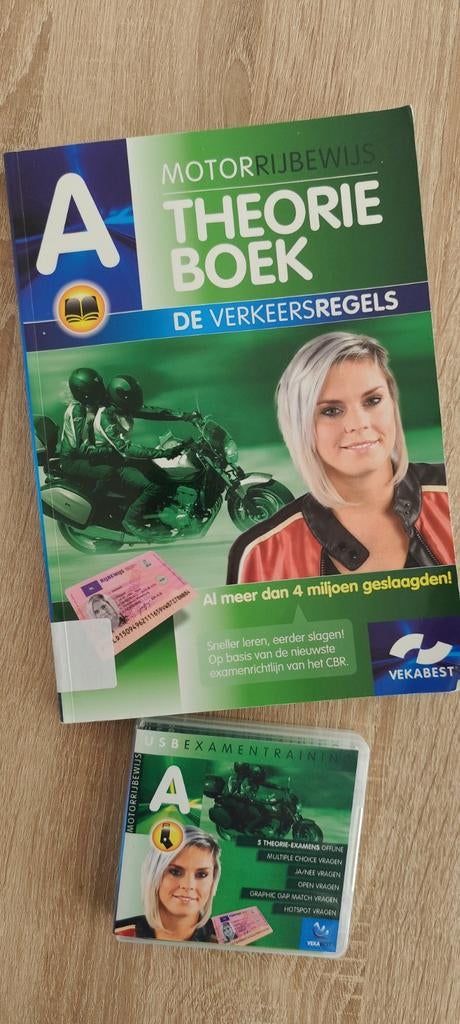 Theorieboek Rijbewijs A VEKA BEST - Motorfiets Theorie, Algemeen, Ophalen of Verzenden, Zo goed als nieuw, Vekabest