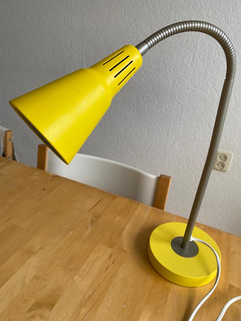 Vintage Ikea Kvart tafel lamp geel flexibele zwanenhals zgan, Huis en Inrichting, Lampen | Tafellampen, Ophalen of Verzenden, Zo goed als nieuw