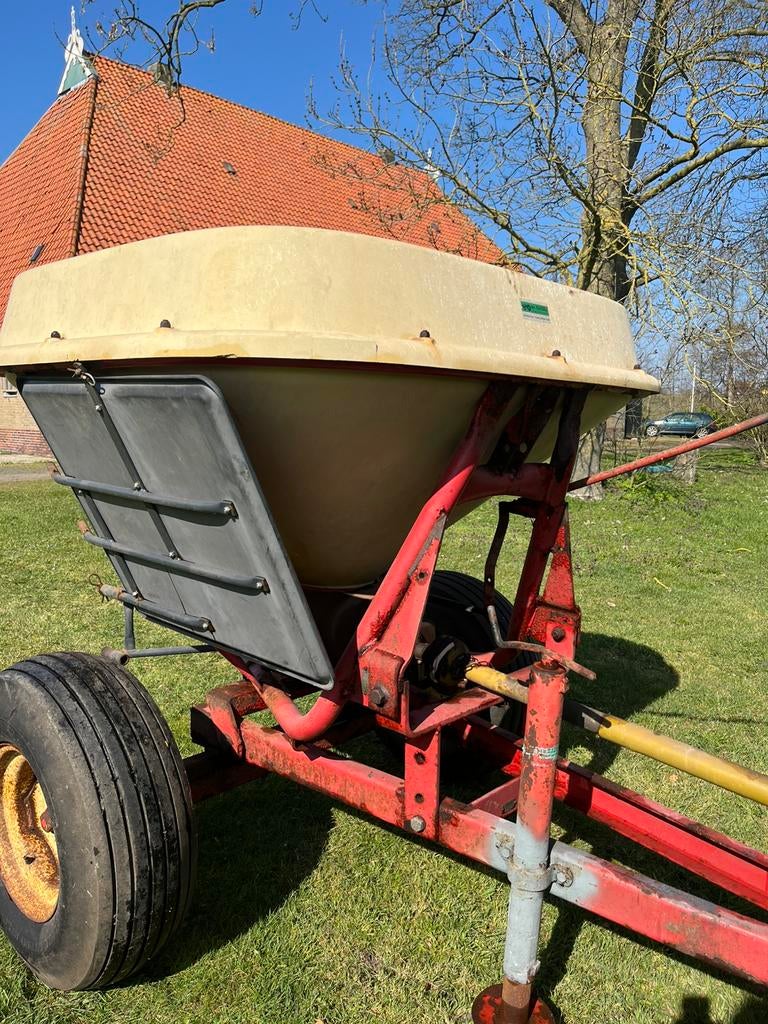 Vicon kunstmeststrooier, Zakelijke goederen, Ophalen, Gewasbescherming en Bemesting