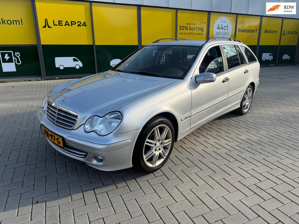Mercedes-Benz C-klasse Combi 180 K. Elegance *NWE APK*, Auto's, Achterwielaandrijving, Gebruikt, 1796 cc, Handgeschakeld
