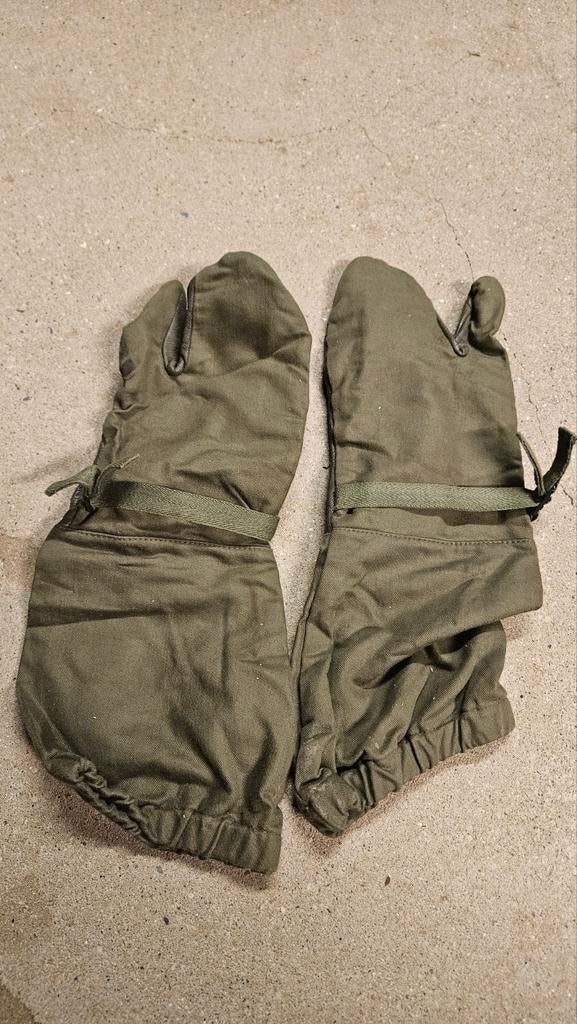 KL Leger overhandschoenen Trigerfingers, Ophalen of Verzenden, Landmacht, Nederland