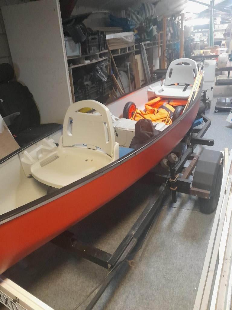 canadeesse kano, Watersport en Boten, Ophalen, Zo goed als nieuw, Canadese kano of Open kano, Met peddels