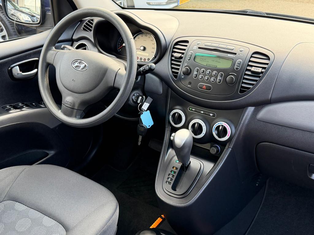 Hyundai I10 1.25i Dynamic Cool / Automaat / PDC / Airco, Auto's, Gebruikt, 31 €/maand, 4 cilinders, Blauw