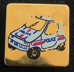 Police Lille pin- vierkant, Verzamelen, Verzenden, Gebruikt, Overige onderwerpen, Speldje of Pin