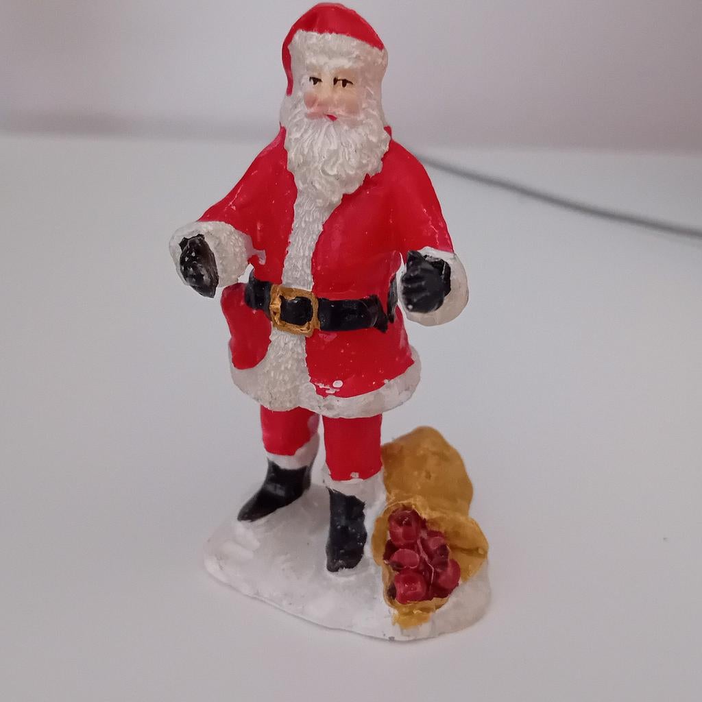 Kerstfiguur Kerstman nr 3 voor Kerstdorp, Diversen, Kerst, Ophalen of Verzenden