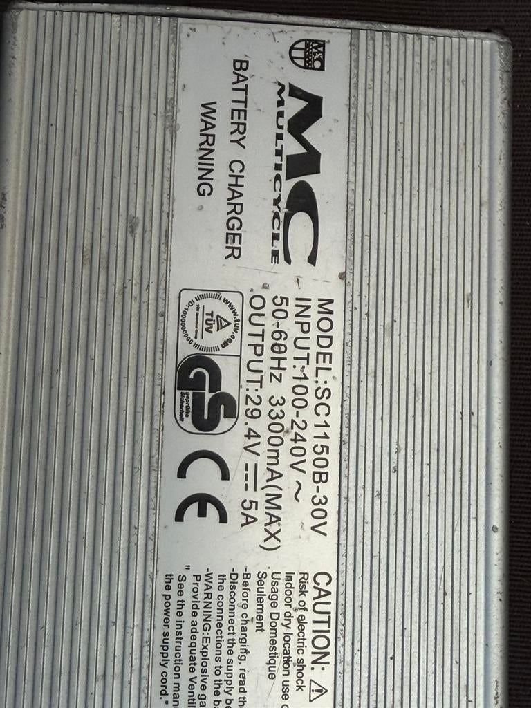 Cortina,Sparta,elektrische snel oplader,3 pin werk %100 goed, Ophalen, Zo goed als nieuw