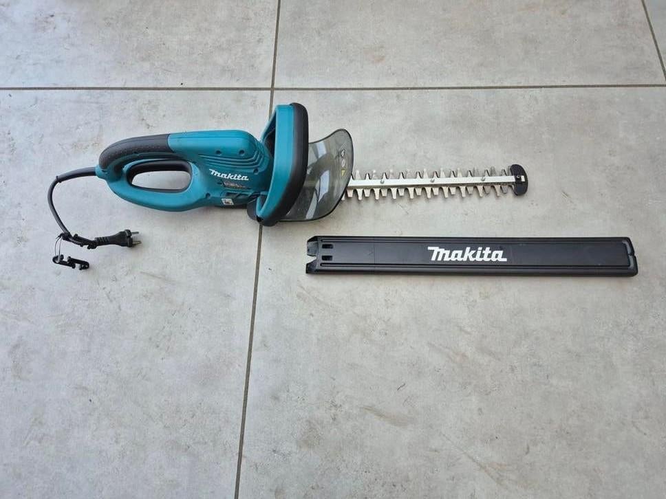 Makita UH4570 heggenschaar - 450mm, Ophalen of Verzenden, Zo goed als nieuw, Elektrisch, Makita