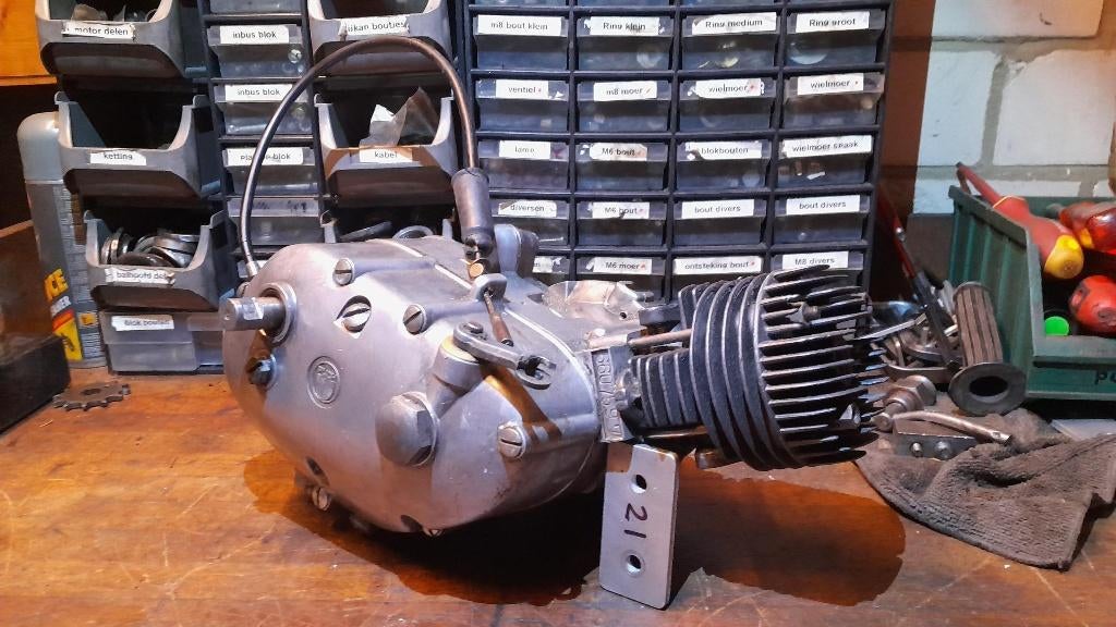 Puch MV blok, Fietsen en Brommers, Brommeronderdelen | Puch, Gebruikt, Blok, Ophalen