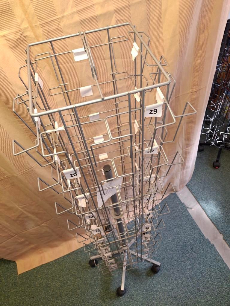 Wenskaarten molen, Carrousel, Ansichtkaart Display 68 vaks Q, Ophalen, Gebruikt