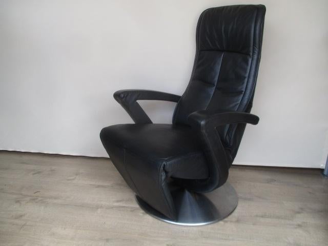KEURIGE  De Toekomst relaxfauteuil zwart leder large gasveer, Ophalen, Zo goed als nieuw, Leer, 50 tot 75 cm