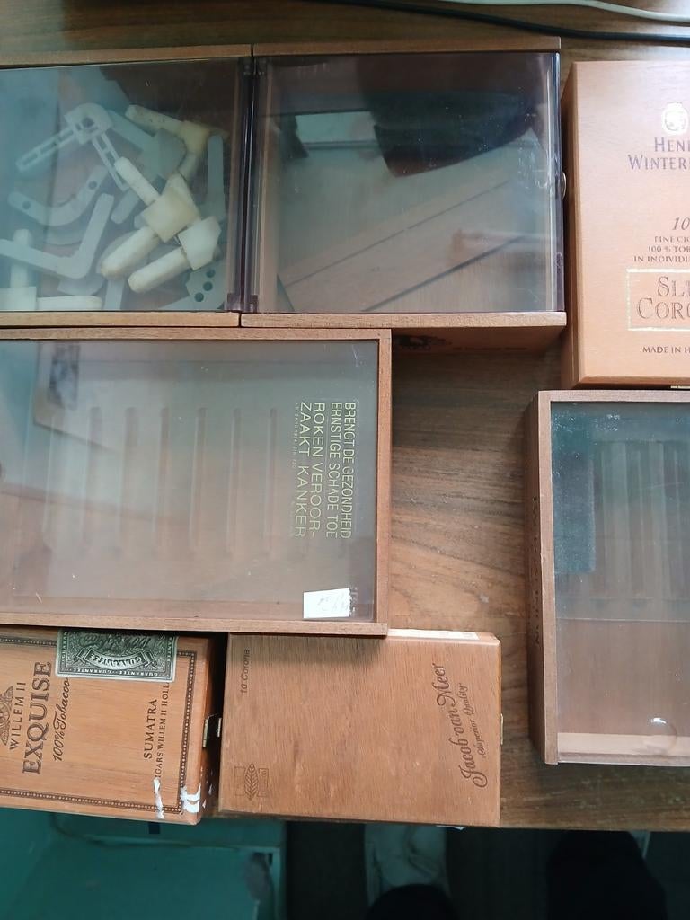 23 lege sigarenkistjes (hout en blik) - diverse maten, Verzamelen, Blikken, Ophalen of Verzenden, Gebruikt, Overige, Overige merken