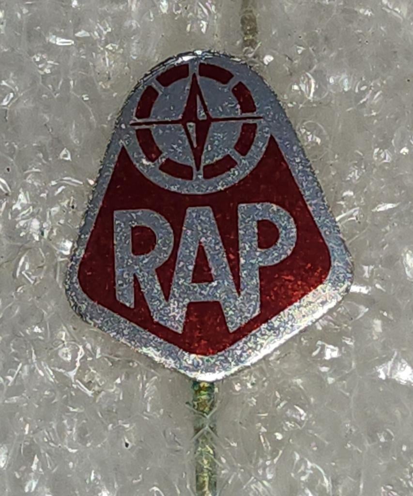 Vintage RAP Bromfiets Speldje, Verzamelen, Ophalen of Verzenden, Gebruikt, Merk, Speldje of Pin