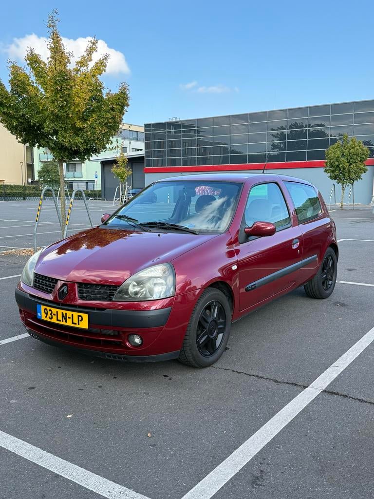 Renault Clio 1.4 16V RT 3DR 2005 2003 Rood, Ophalen of Verzenden, Voor, Renault, Motorkap