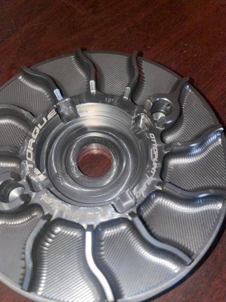 8.1 halfpoulie voor piaggio nssc malossi, Ophalen of Verzenden