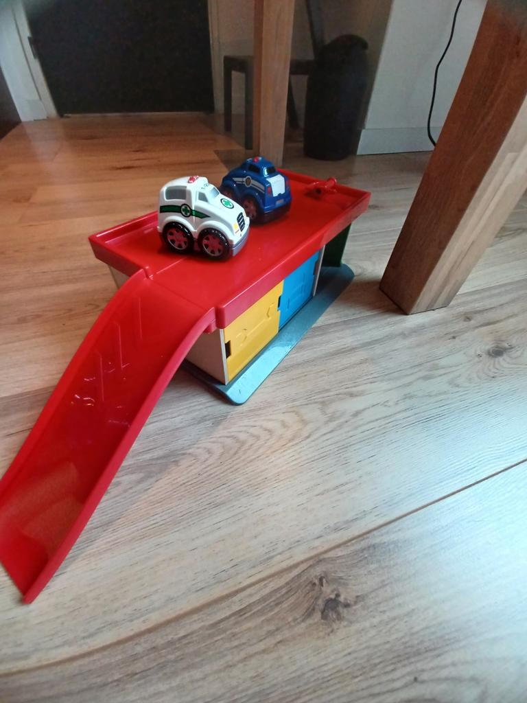 Ikea auto speelgoed garage incl. diverse auto's, Ophalen of Verzenden