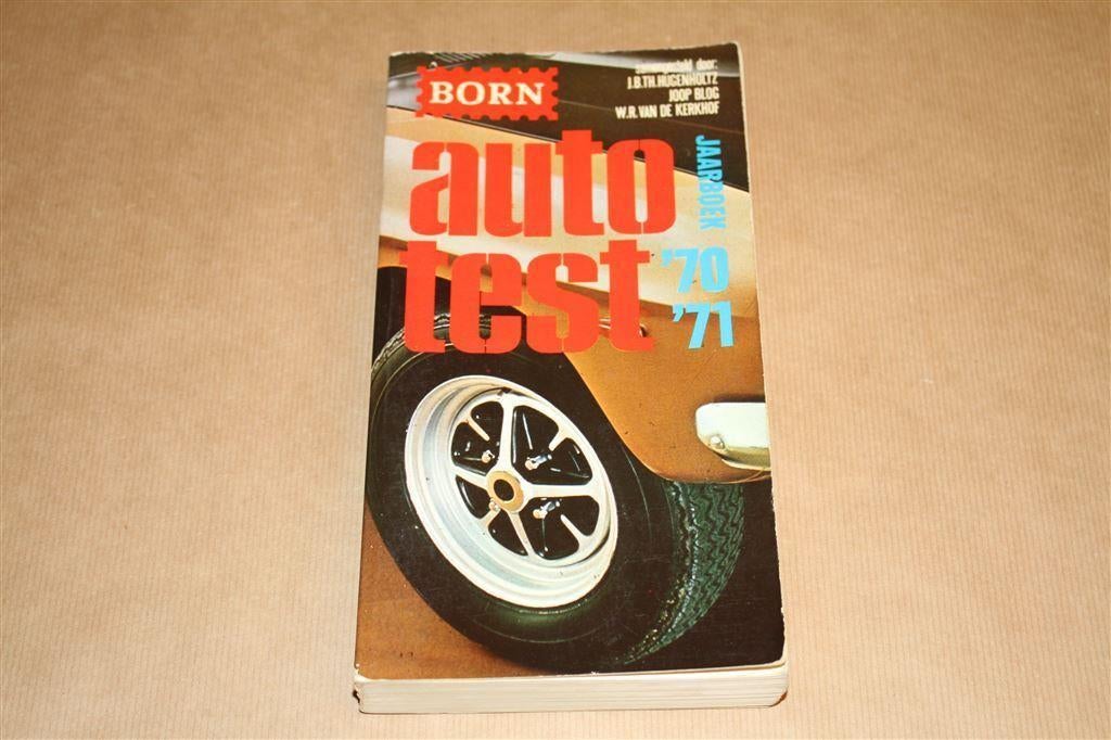Auto Test Jaarboek '70 - '71, Boeken, Auto's | Boeken, Ophalen of Verzenden, Gelezen, Algemeen
