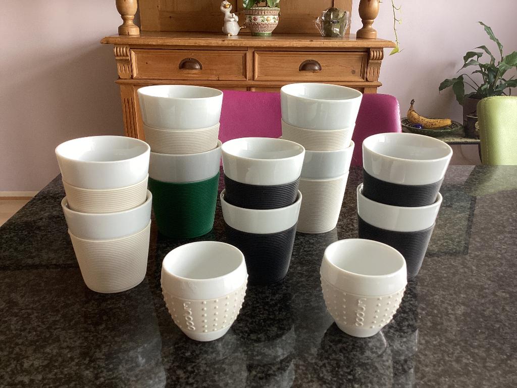 Mok, Bodum, Bistro, Pavina, siliconen sleeve, Ophalen, Gebruikt, Overige stijlen, Kop(pen) en/of Schotel(s)