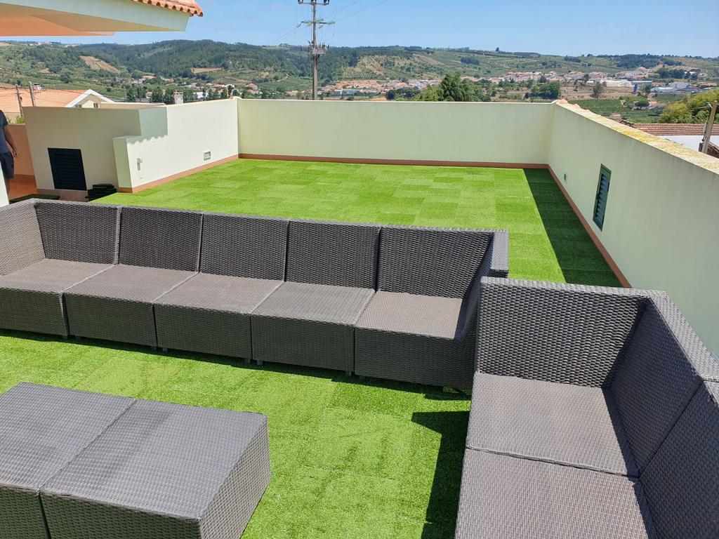 Rubber Kunstgras Tegels!  100 x 100 x 2.5cm, Stuntgras, Rubber, Nieuw, Ophalen of Verzenden