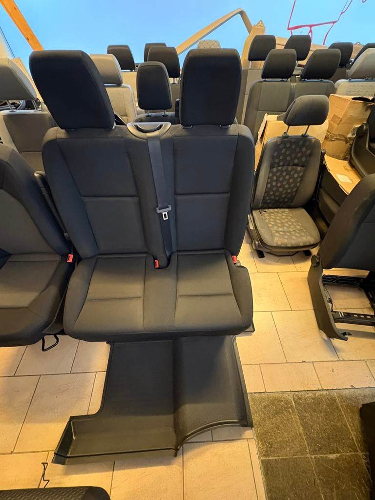 MERCEDES SPRINTER W907 BIJRIJDERSBANK BANK COMPLEET MET MAT, Auto-onderdelen, Ophalen, Nieuw