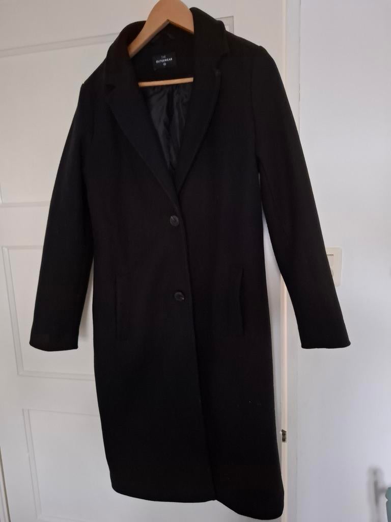 Stijlvolle zwarte jas - Tijdloos model, Kleding | Dames, Jassen | Winter, Maat 38/40 (M), Zwart, Ophalen of Verzenden, Zo goed als nieuw