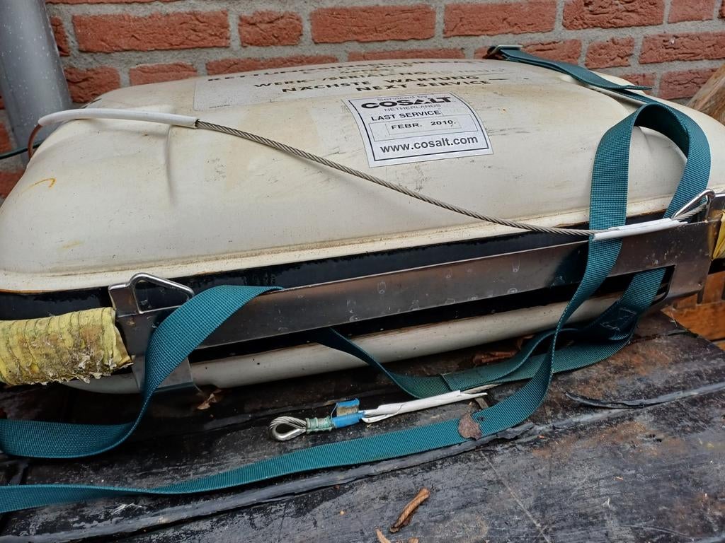 Reddingsvlot 4 personen, Ophalen of Verzenden, Zo goed als nieuw